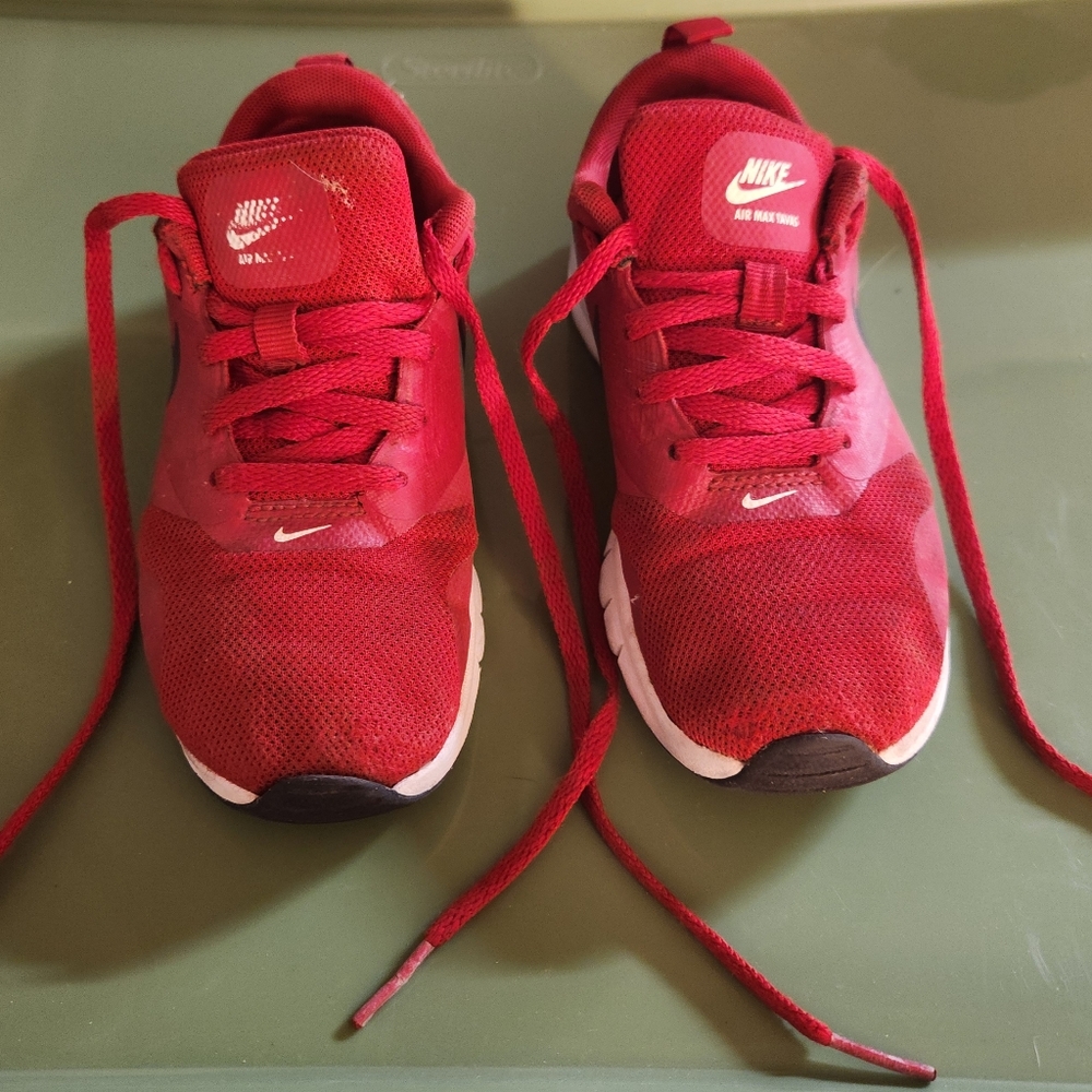 Used Nike Kid Shoes